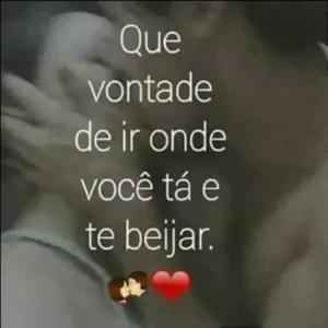 Que vontade de ir onde você tá e te beijar. - getsticker.com