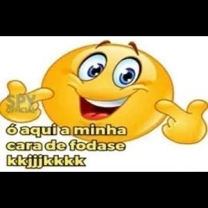 ó aqui a minha cara de foda-se kkkkkkkkk - getsticker.com