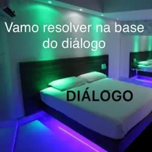 Vamo resolver na base do diálogo DIÁLOGO - getsticker.com