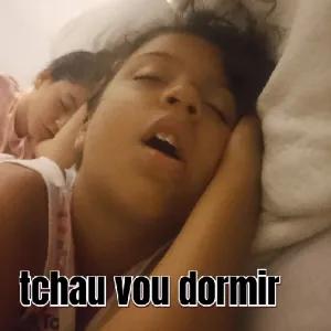 tchau vou dormir - getsticker.com