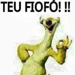 Estou vomitando