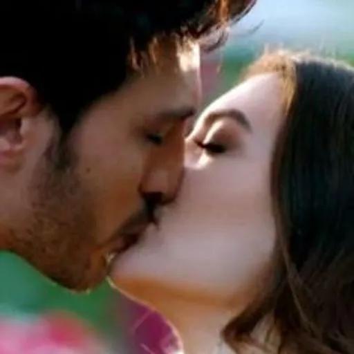 dans cette douce nuit😘⭐️😘🌙