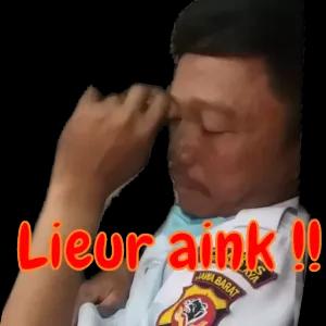 Dg7Yyb