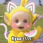Kyaa><