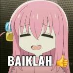 gadis berambut merah muda