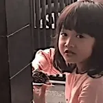 Give me food!