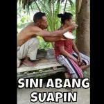 Untung jauh ya..
Kalo deket gw gaplok lu ah...