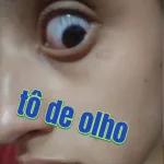 tô de olho