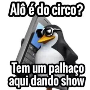 Alô é do circo? Tem um palhaço aqui dando show - getsticker.com