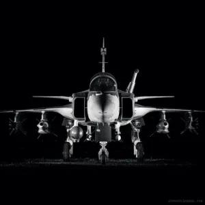 JT8tF3