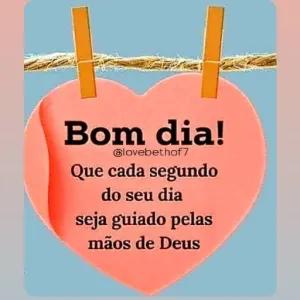Bom dia! @lovebethof7 Que cada segundo do seu dia seja guiado pelas mãos de Deus - getsticker.com
