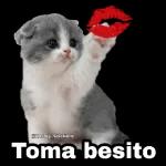 Toma besito