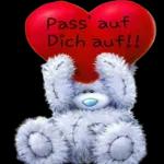 DAN-T HUPU
Р
Ich schicke dir
ganz, ganz liebe
GRÜSSE.
über das Display.
L.N
auf dich auf!