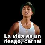 Y tú siempre de metiche
