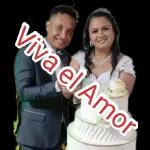 Ten. Ya cállate