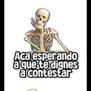 Aca esperando a que te dignes a contestar - getsticker.com