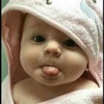 Mis ojitos están enamorados de los tuyos.