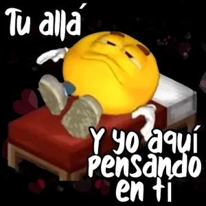Tu alla Y yo aquí Pensando en ti - getsticker.com