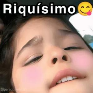 Riquísimo - getsticker.com