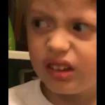 Ek pleit
vanaand
die
Bloed
van
JESUS
oor elkeen
se huis