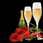 Theft
Ein Nachthemd
meckert nicht,
wenn du
zugenommen
hast.
uber Kopf Sprüche
Es liebt dich
und schmiegt
sich noch
enger an dich!
Gute
Nacht